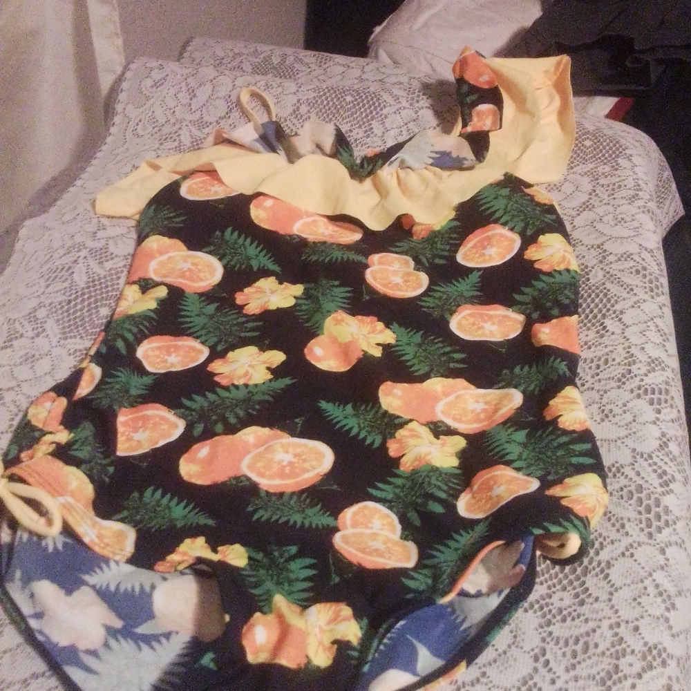 Girls swimsuits